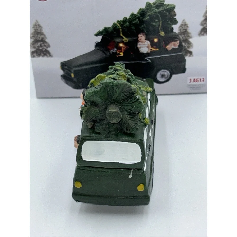 Holiday Time Delivering The Tree 3AG13 Boxed Lights Up Tested And Working